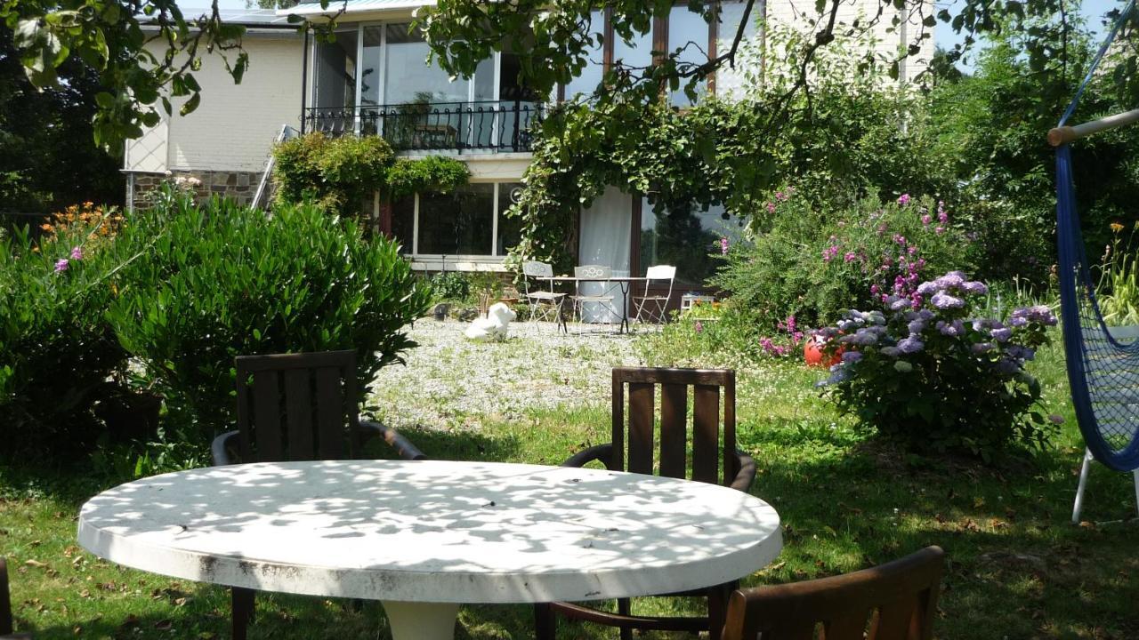 Dinant La Bergeronnette Avec La Chaleur Du Feu De Bois Et Le Jardin别墅 外观 照片
